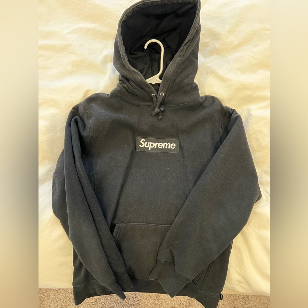 Supreme Box Logo Hoodie FW 2016 **RARE** - Black, Size Medium